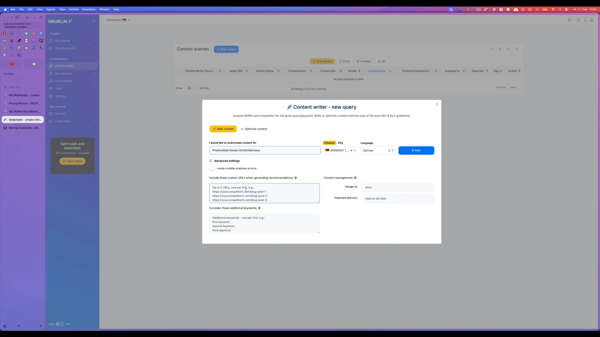 NeuronWriter 'New project' Dialog mit eingegebenem Domainnamen und Next-Button